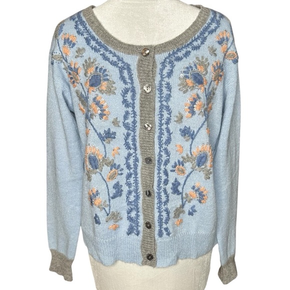 Sundance Embroidered & Beaded Floral
Retro Style Cardigan. Size Medium - Picture 1 of 8